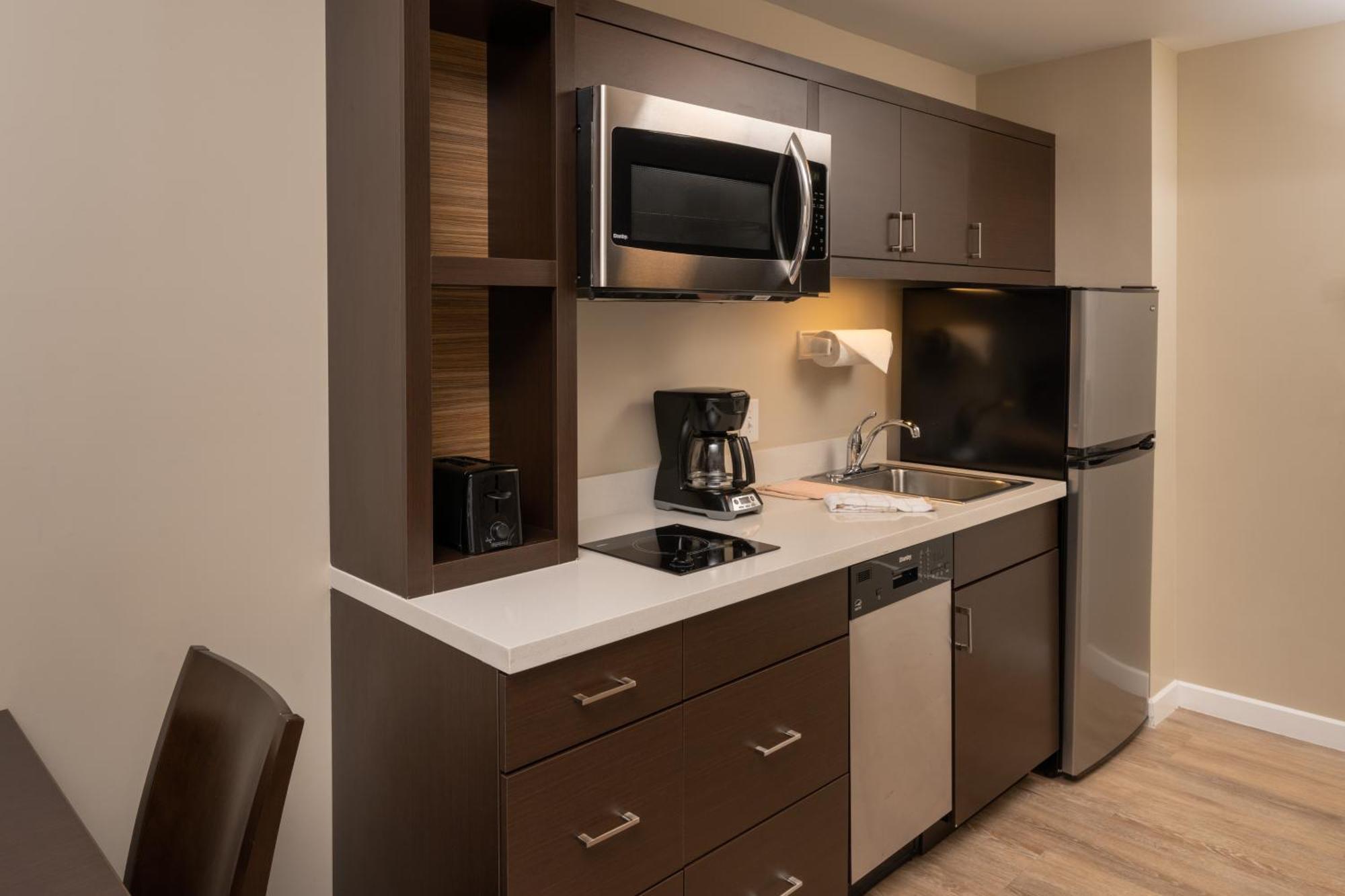 Towneplace Suites Miami Kendall West Kendale Lakes Exterior photo